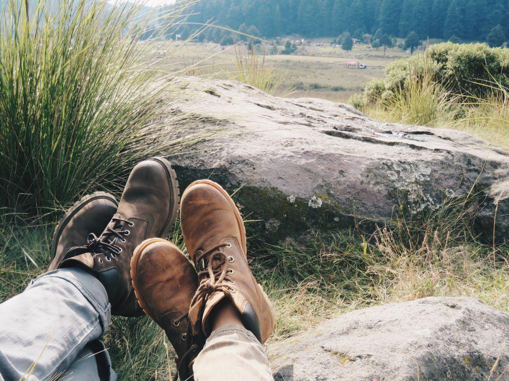 Schoenen in de duinen